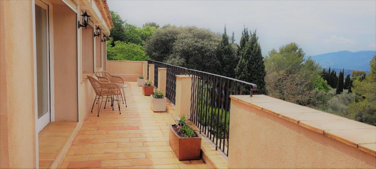 מוגין Domaine Du Paradis Des Oiseaux מראה חיצוני תמונה